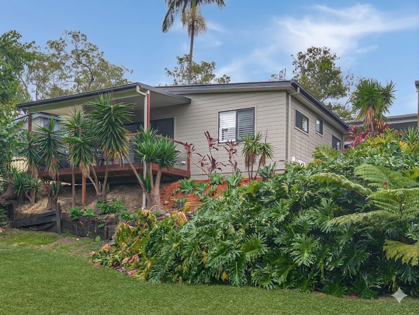 Carrara QLD, Carrara