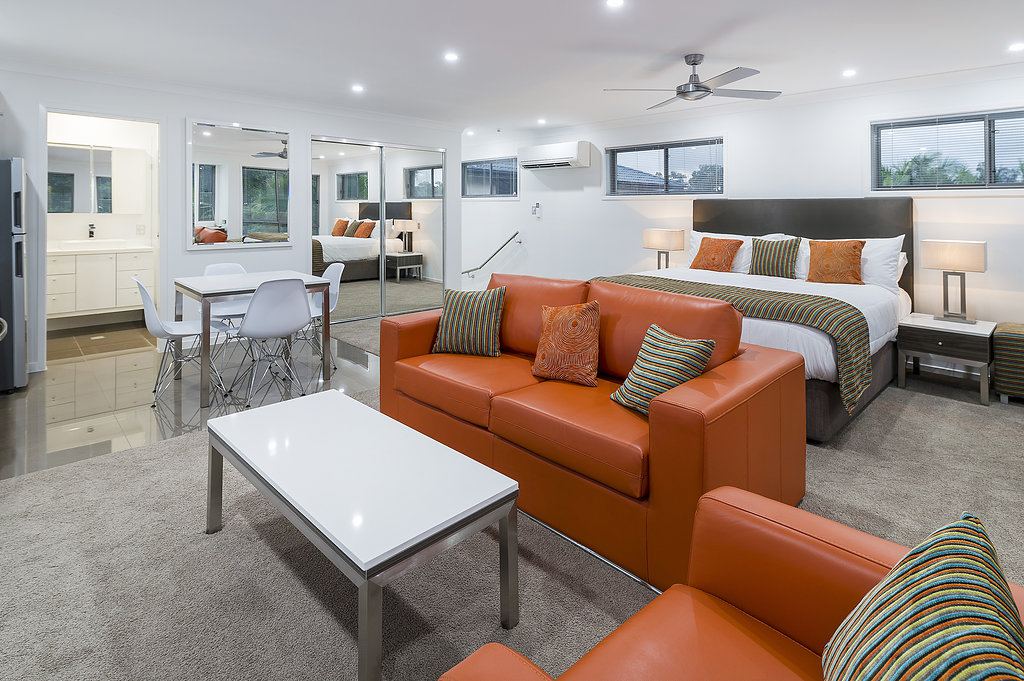 River Cove Family Granny Flat — Helensvale